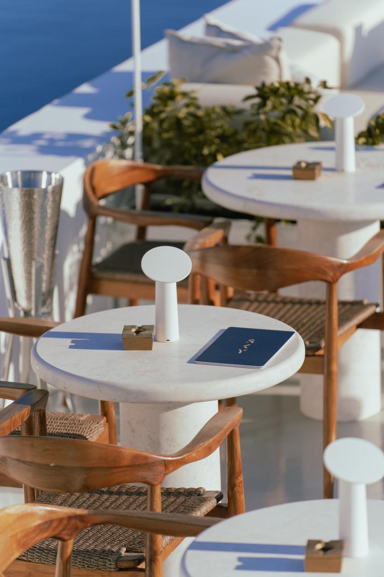 The Saint Hotel أويا المظهر الخارجي الصورة
