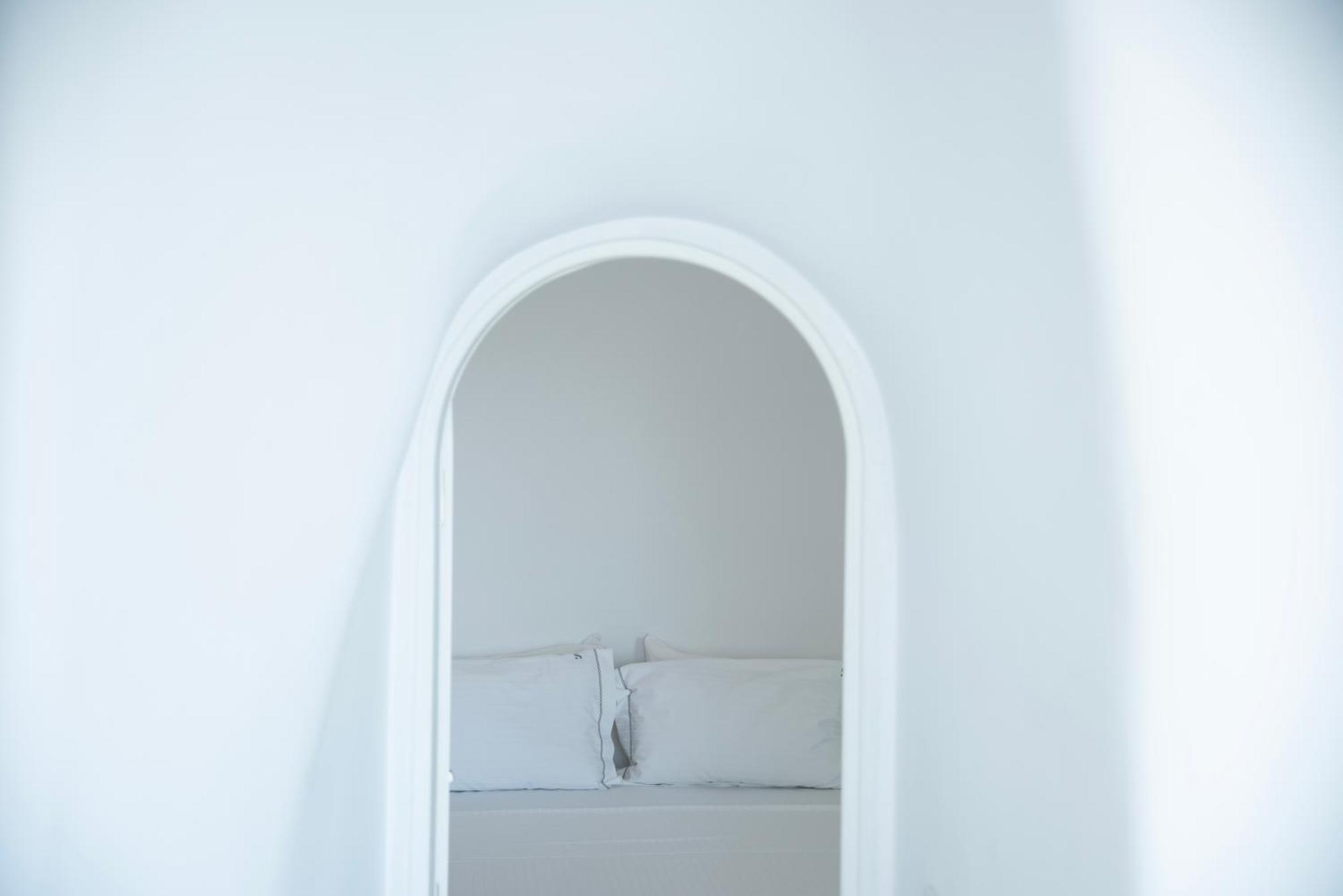 The Saint Hotel أويا المظهر الخارجي الصورة